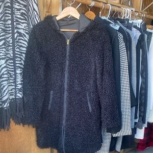 Women's Black Fleece Jacket